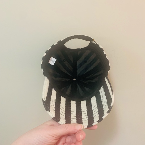 Baseball Cap Hat Black White Adjustable Women’s - Picture 9 of 11